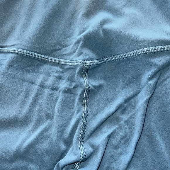 Lululemon align 25” leggings - Picture 4 of 4